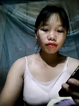 linh-miu99 online show from October 2025 03:13:01 PM