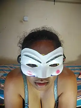 SL queen1 online show from October 2025 04:42:01 PM