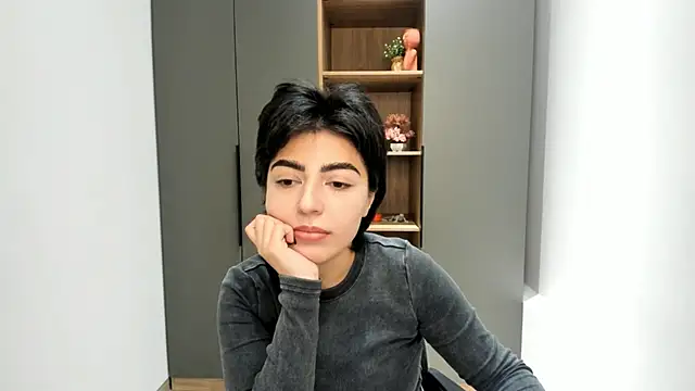 AnissaShyu online show from October 2025 03:29:01 AM