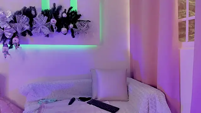 Catalina-Thompson online show from December 2025 12:14:02 PM