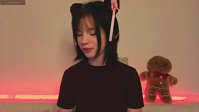 ruby dallos online show from February 2026 10:38:01 PM