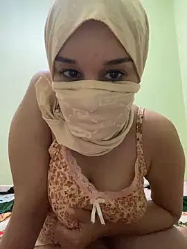 SaraChouchou online show from October 2025 08:48:02 PM