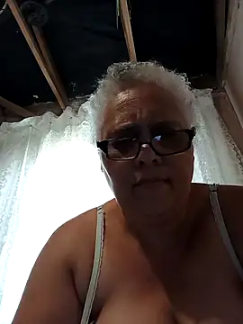 juicyboode online show from November 2025 11:43:02 AM