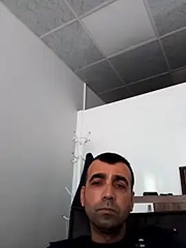 Bugattiveyron1 online show from October 2025 11:44:02 AM