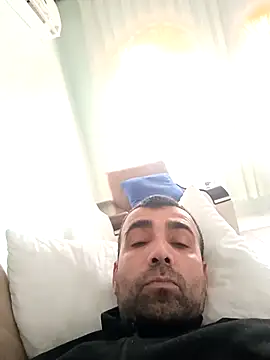 Bugattiveyron1 online show from November 2025 12:30:01 PM