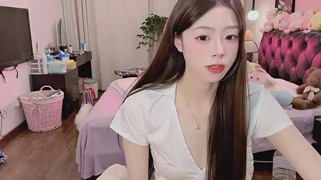 Onecutelittle online show from May 2026 06:54:02 AM