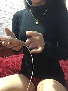 Kylie beem online show from November 2025 01:44:02 AM