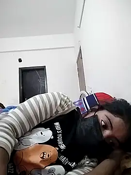 Hot Angle online show from November 2025 01:06:01 AM