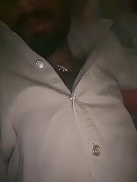 Snapshot of MacroSign13 chatting on November 2025 02:34:02 PM MacroSign13 online show from November 2025 02:34:02 PM