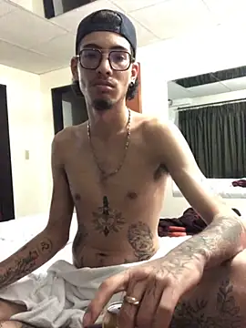 tian doyt69 online show from October 2025 01:50:02 AM