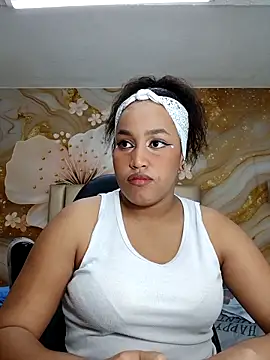 NahomiWalker  online show from February 2026 08:42:02 PM