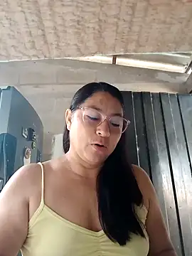 Snapshot of Brilly69 chatting on October 2025 01:45:02 PM Brilly69 online show from October 2025 01:45:02 PM