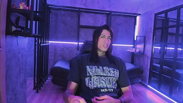 ArohomLester online show from January 2026 11:46:02 AM