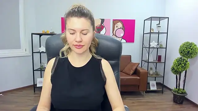 AryaAltkerer online show from February 2026 12:21:01 PM