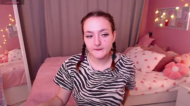 Kris Loken online show from December 2025 07:39:01 AM