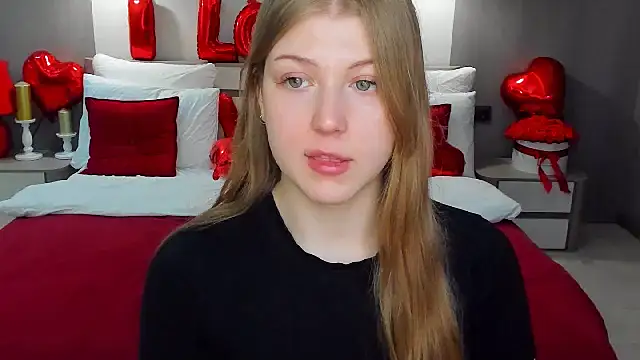 Stella Light online show from February 2026 11:18:01 AM