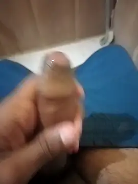 HeatableRevan online show from April 2026 05:06:02 PM