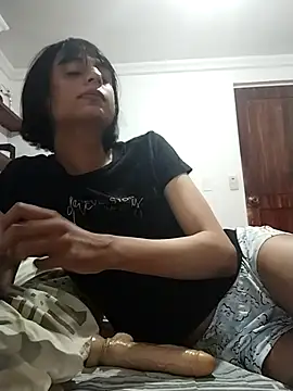 sophiasleepy1 online show from November 2025 04:25:01 AM