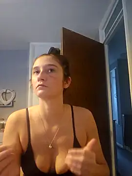 Snapshot of SashaBabyxx chatting on November 2025 11:44:01 AM SashaBabyxx online show from November 2025 11:44:01 AM