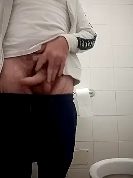 Romaeterna  online show from October 2025 05:39:01 PM