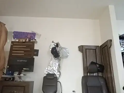 Snapshot of alphacloudGod chatting on November 2025 06:43:01 PM alphacloudGod online show from November 2025 06:43:01 PM