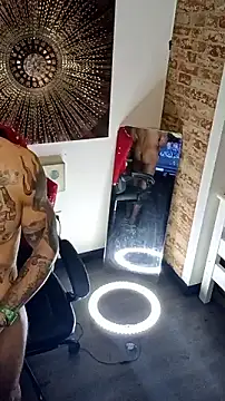 Snapshot of alphacloudGod chatting on December 2025 05:36:02 AM alphacloudGod online show from December 2025 05:36:02 AM