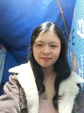 lisa-bae00 online show from November 2025 11:43:01 PM