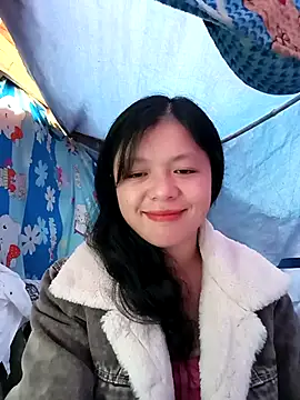 lisa-bae00 online show from November 2025 03:06:01 AM