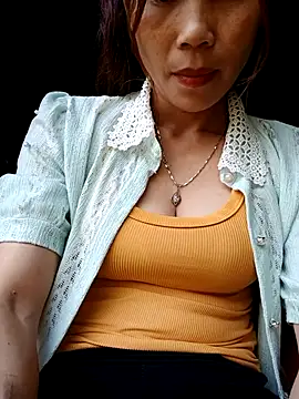 Bear bear0 online show from October 2025 01:41:02 AM