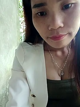 Bear bear0 online show from November 2025 01:05:02 AM