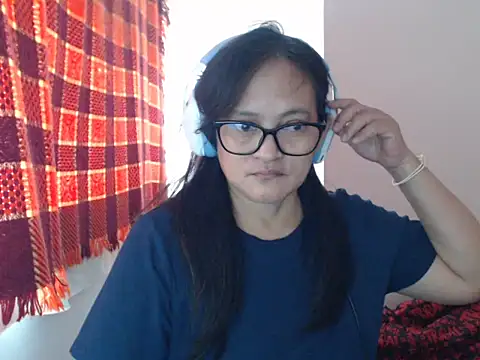 Kinkybela2025 online show from May 2026 11:01:04 PM