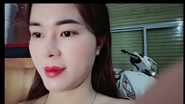 Family-Lovee online show from February 2026 10:11:01 PM