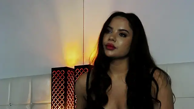 KarinaSparks online show from November 2025 06:48:01 AM