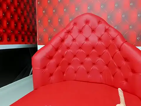 Bianca Millf online show from November 2025 04:12:02 AM