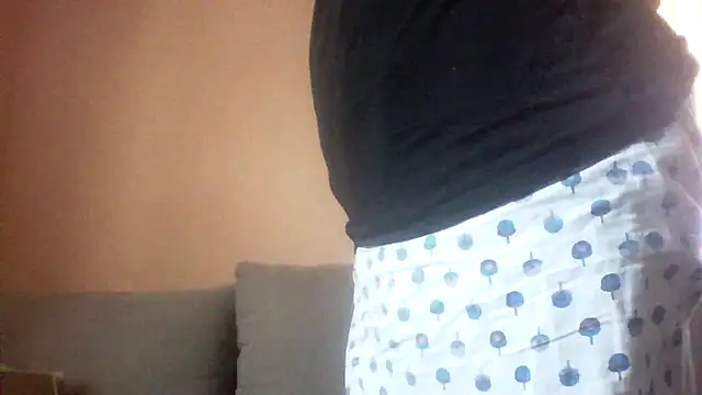 Snapshot of AmyLove353 chatting on June 2026 03:33:01 AM AmyLove353 online show from June 2026 03:33:01 AM