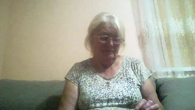 Snapshot of AmyLove353 chatting on July 2026 08:45:02 PM AmyLove353 online show from July 2026 08:45:02 PM