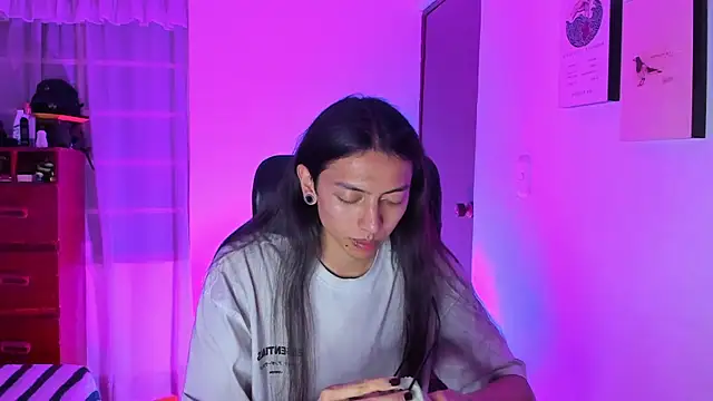  Astrea  online show from March 2026 12:39:01 AM