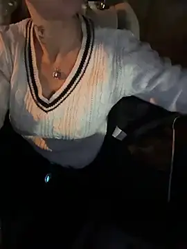 GoddesslaylaX online show from November 2025 07:09:01 AM