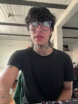 Snapshot of sflps chatting on February 2026 04:54:02 PM sflps online show from February 2026 04:54:02 PM