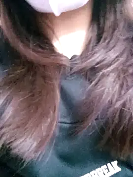 Snapshot of Meo_25 chatting on October 2025 03:35:01 PM Meo 25 online show from October 2025 03:35:01 PM