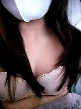 Snapshot of Meo_25 chatting on November 2025 05:01:02 PM Meo 25 online show from November 2025 05:01:02 PM