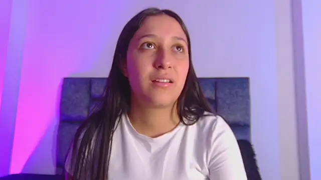 kittymonroe1 online show from December 2025 05:07:02 PM