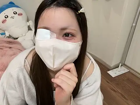 pomu chan online show from December 2025 05:25:02 AM