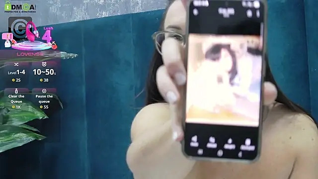 Roxie Anne online show from February 2026 06:22:01 AM