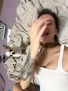 Kira-meow online show from November 2025 09:52:02 PM