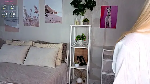 Snapshot of IraYounce chatting on February 2026 02:05:01 PM IraYounce online show from February 2026 02:05:01 PM