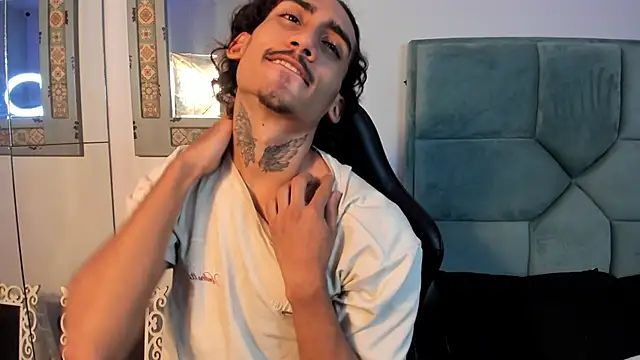 Mr Strike online show from October 2025 02:57:02 AM