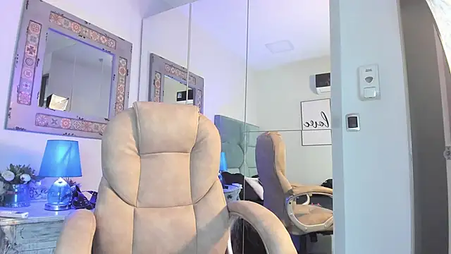 Mr Strike online show from November 2025 03:32:02 AM