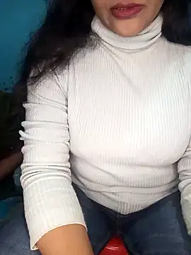 CoupleShow 432 online show from November 2025 03:45:01 PM