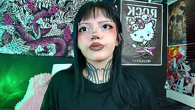 GothGaby online show from November 2025 01:28:02 AM